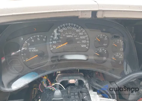 2001 Chevrolet Silverado 1500 Ls z USA, uszkodzony, nr VIN 2GCEC19WX11216857